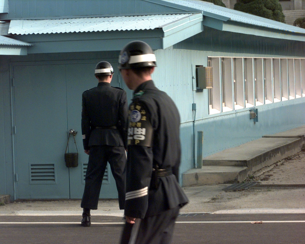 Explorer_InsideNorthKorea_009.jpg