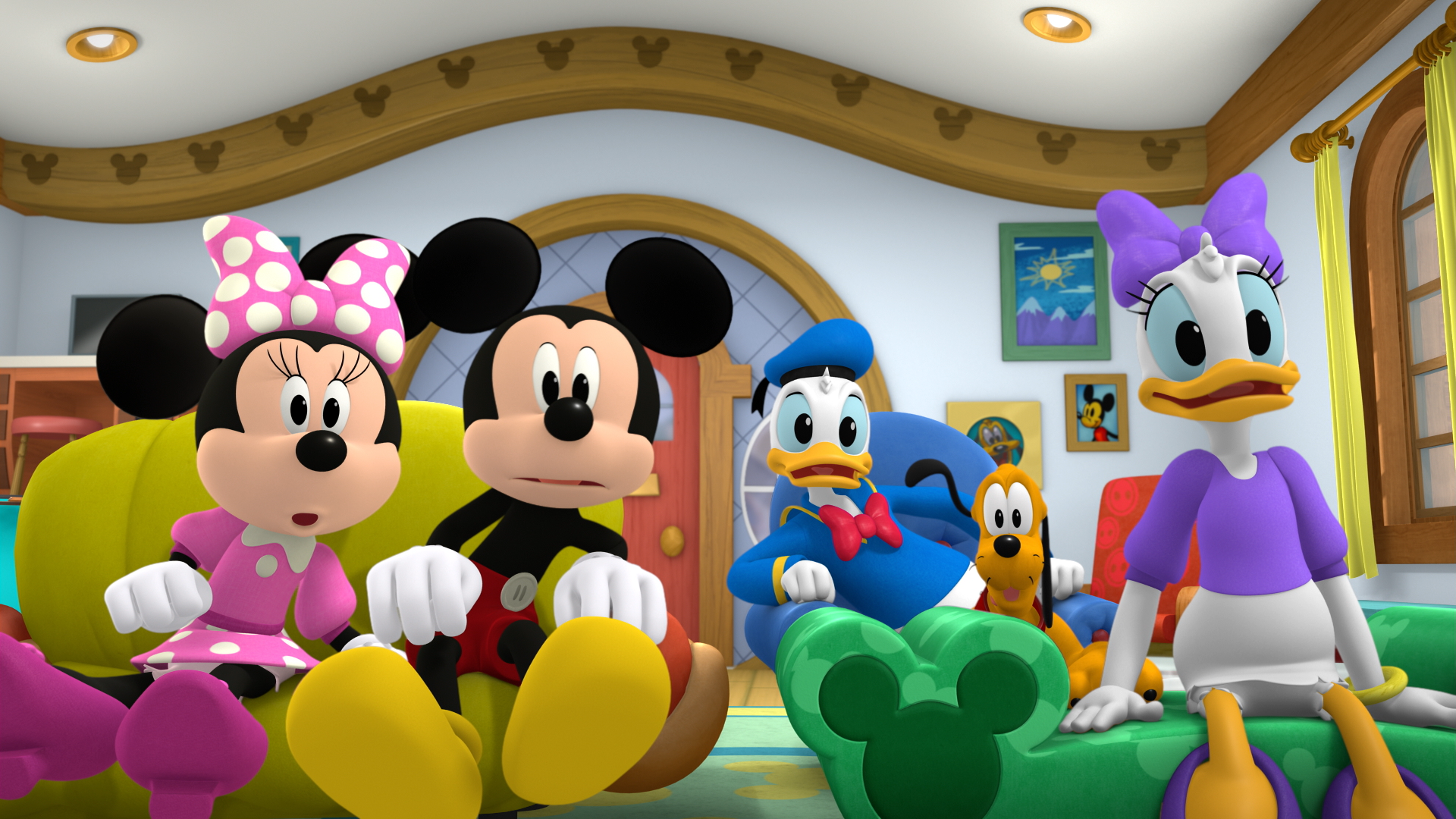 pmickeyandthero_ef077_w4438495_tlm_fprhq_v1080p25_a16x9-178_lefp.00_05_11_20.Still006.png