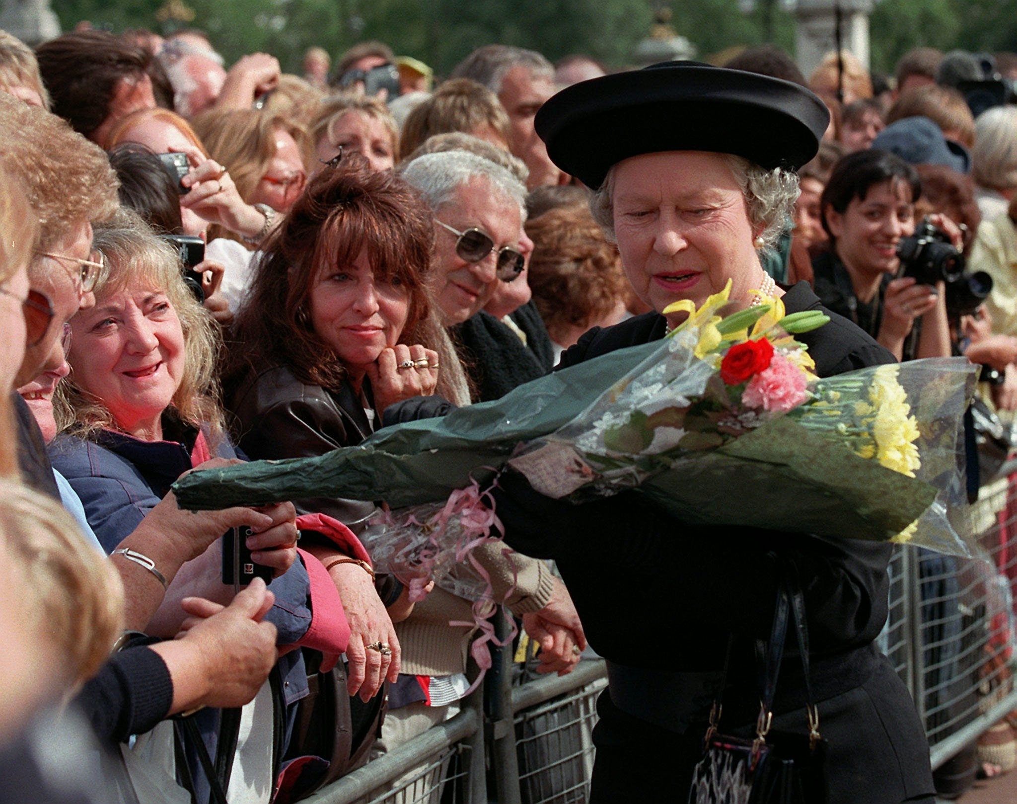 BeingTheQueen_011.jpg