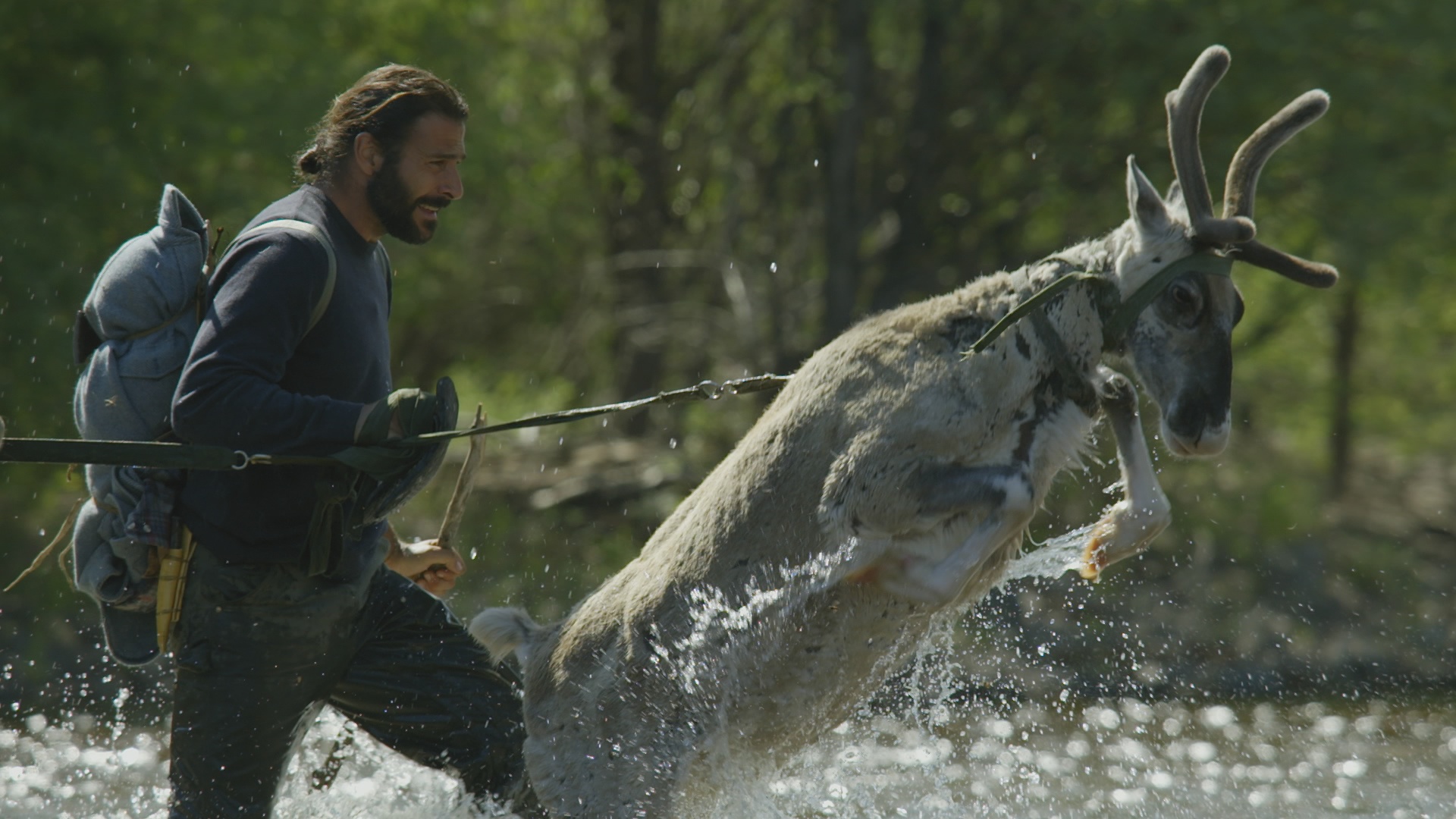 508_WildAnimalAdventure_PrimalSurvivor_LR_005.jpg