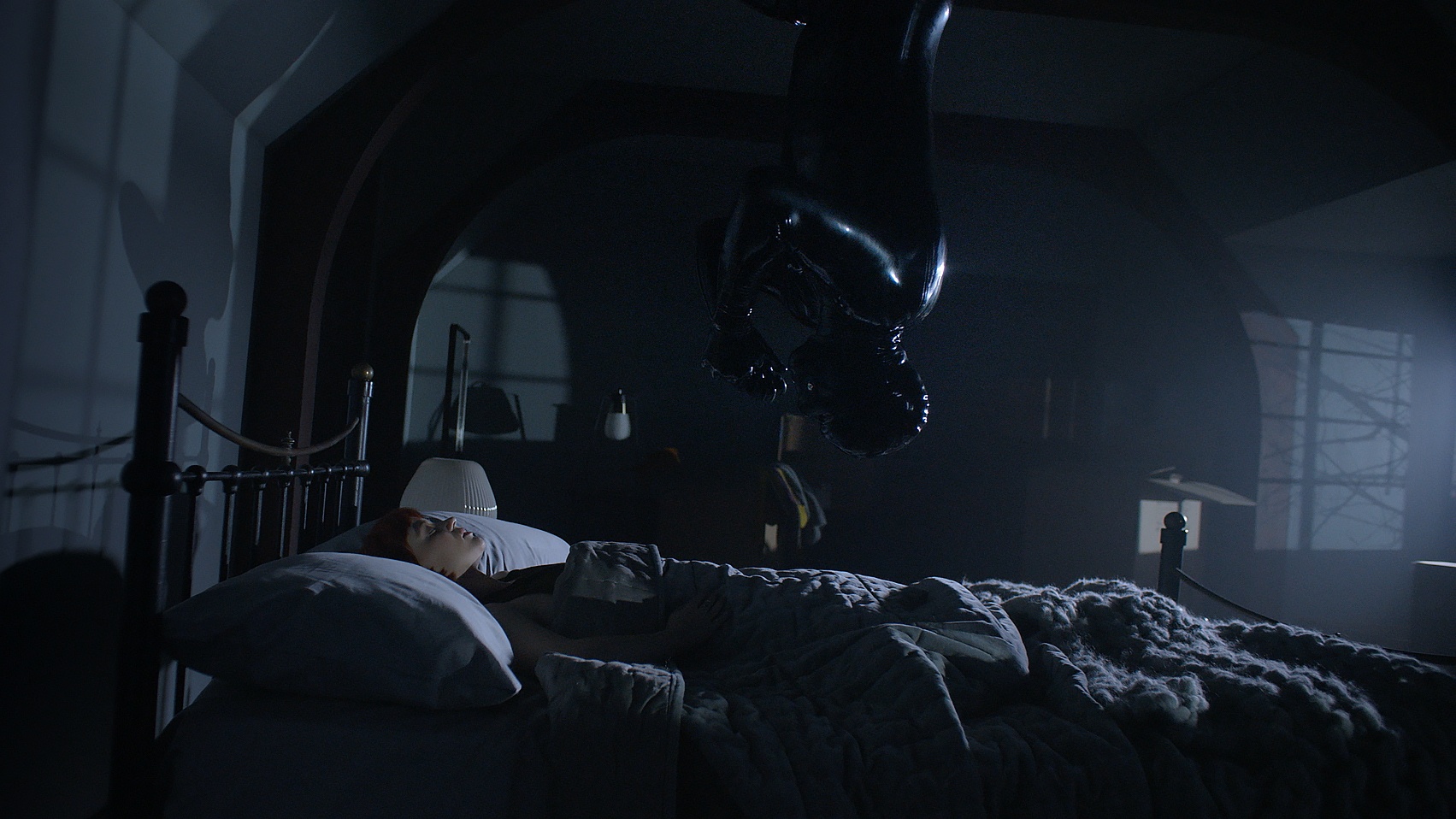AmericanHorrorStories_1GCV01-373663_Still028_r.jpg
