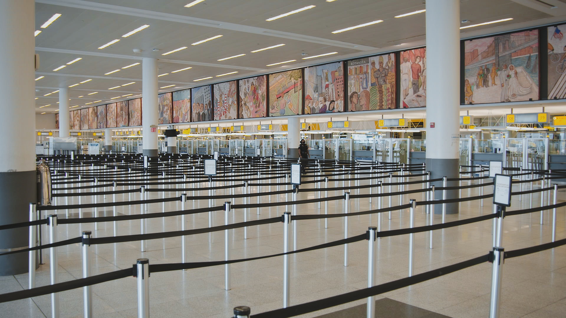 Ultimate Airport USA - Saisies confinées 2.JPG