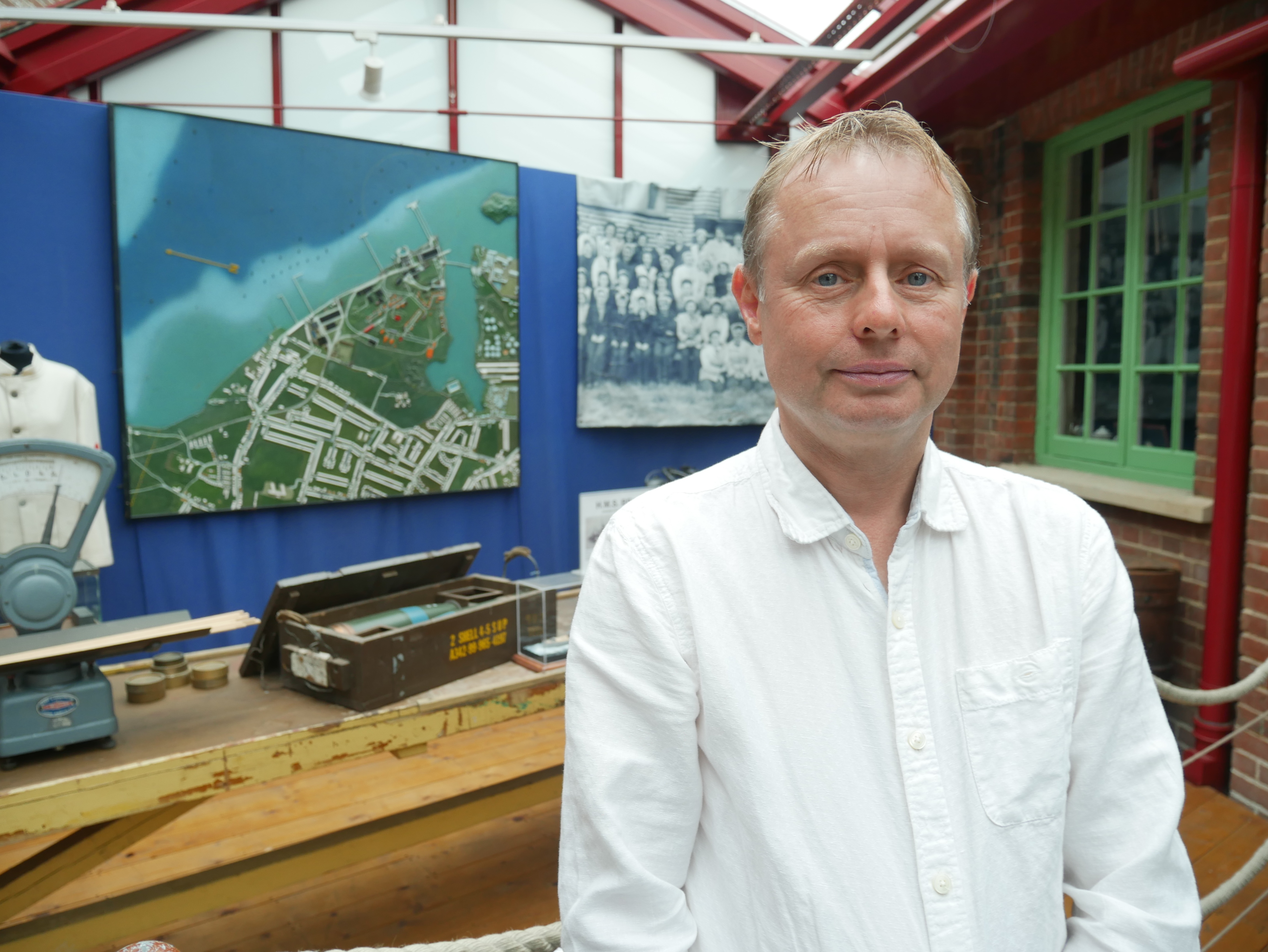 104_OceanWreckInvestigation_013.jpg