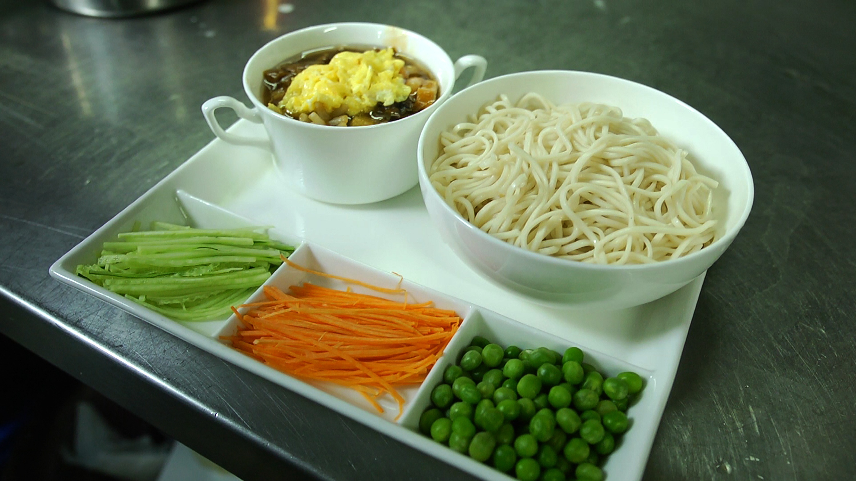 Food factory  Nouilles et Butternut (2).jpg