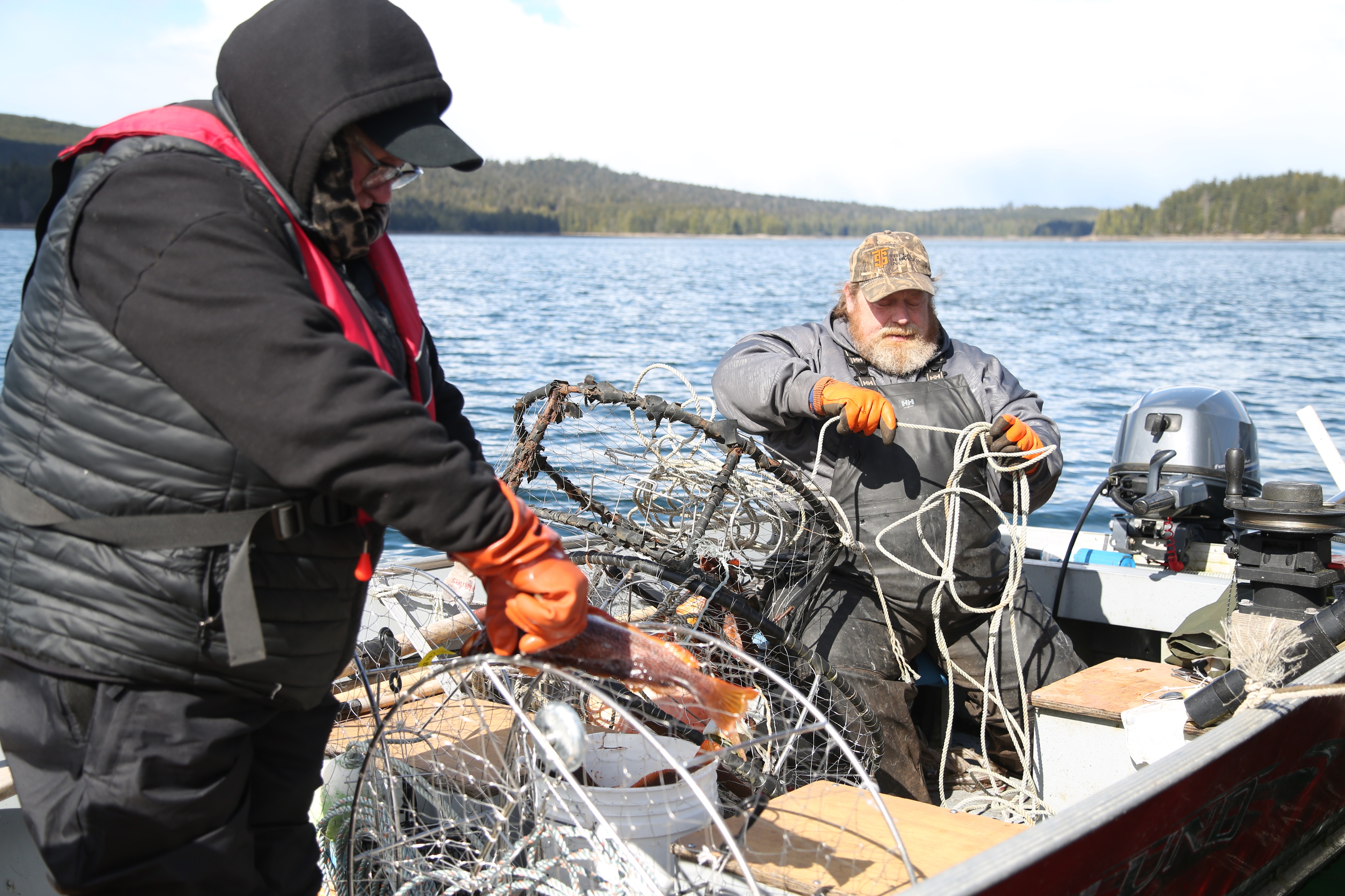 Alaska  seuls au monde - Les pieds dans l’eau (1).jpg