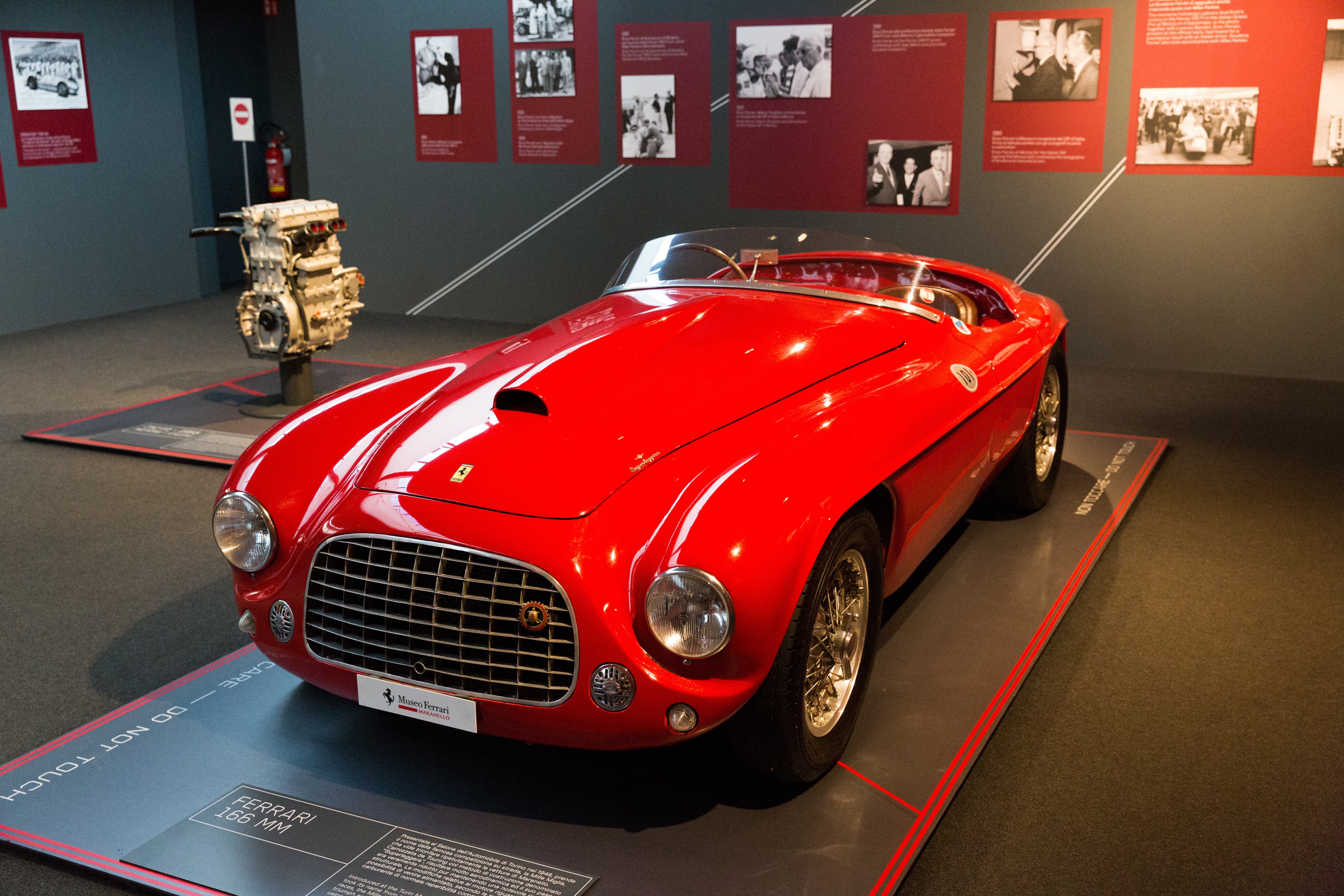 Ferrari (4).jpg