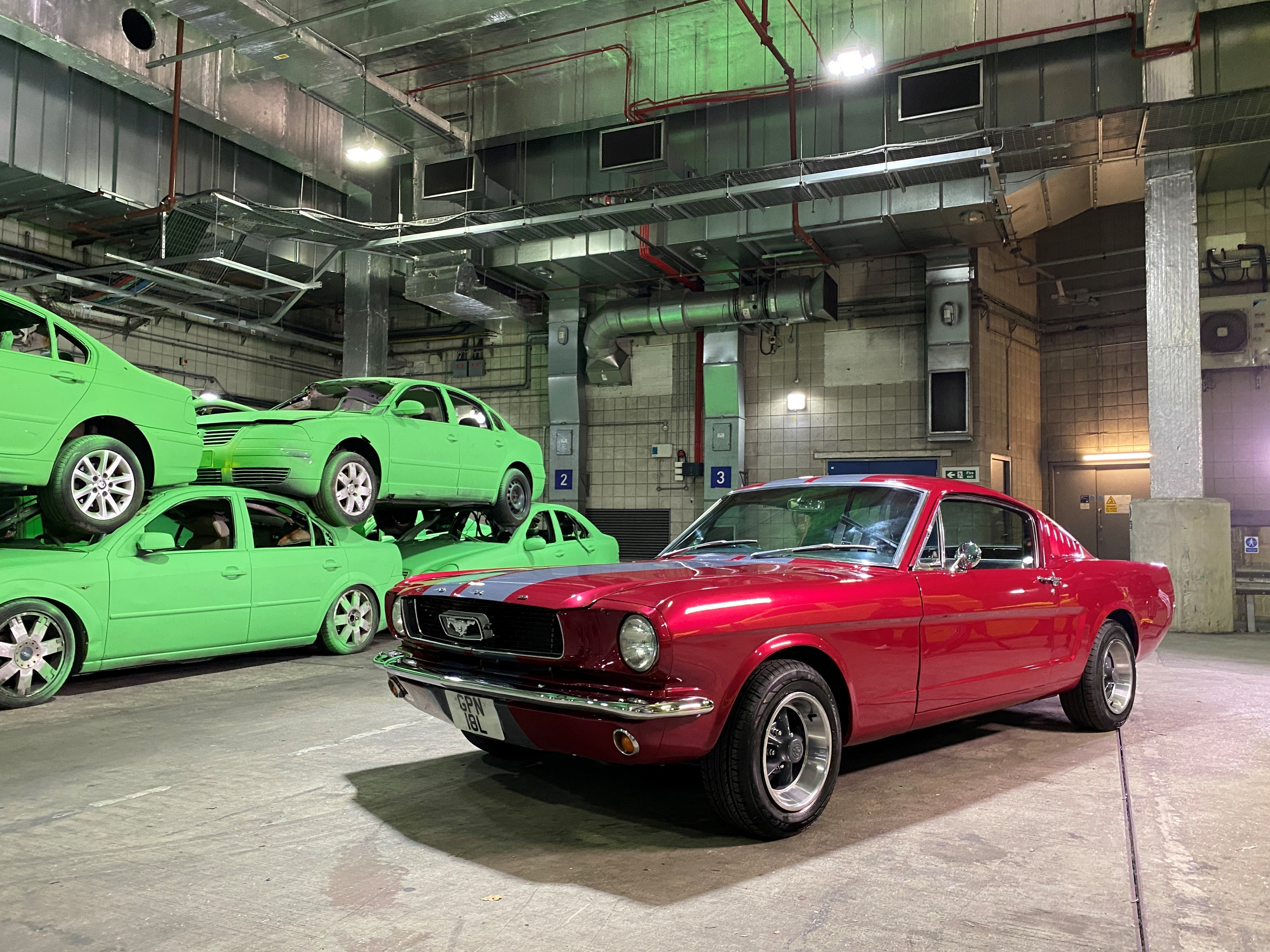 Ford Mustang (3).jpg