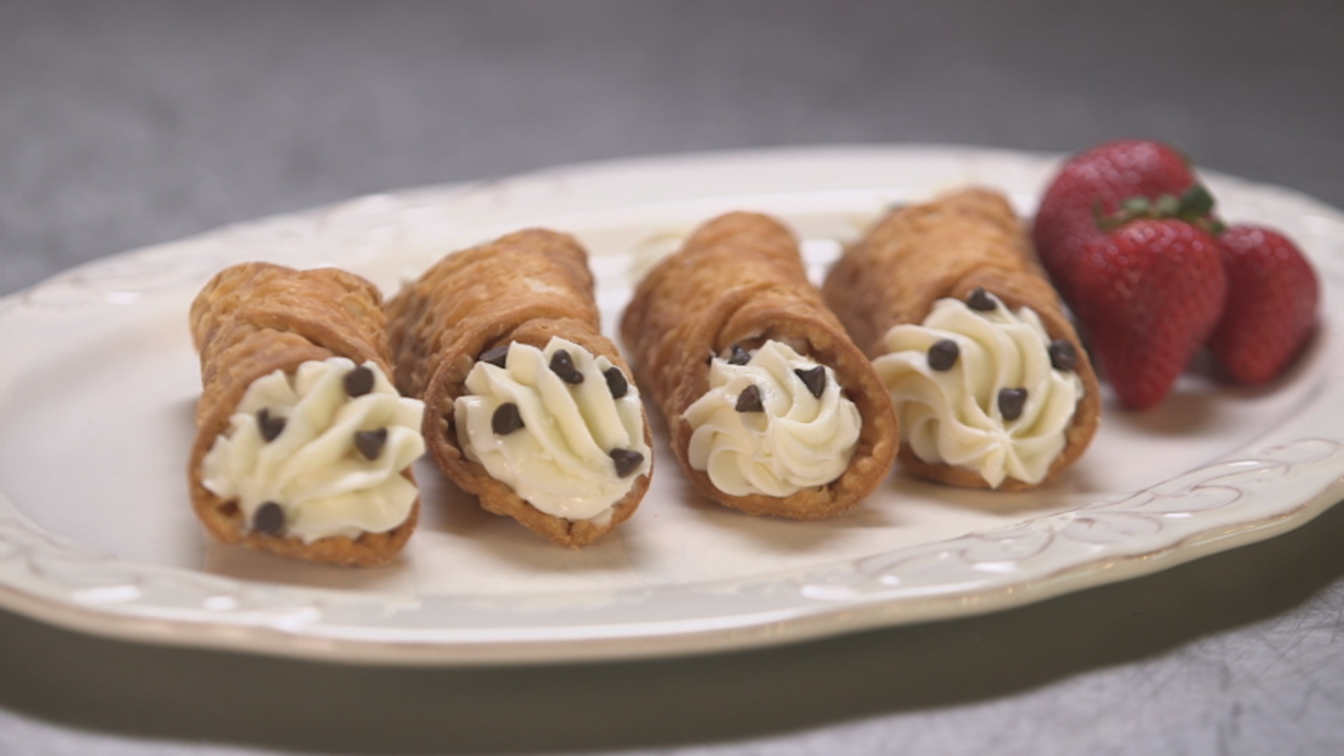 Cannoli et billes de fromage (2).JPG