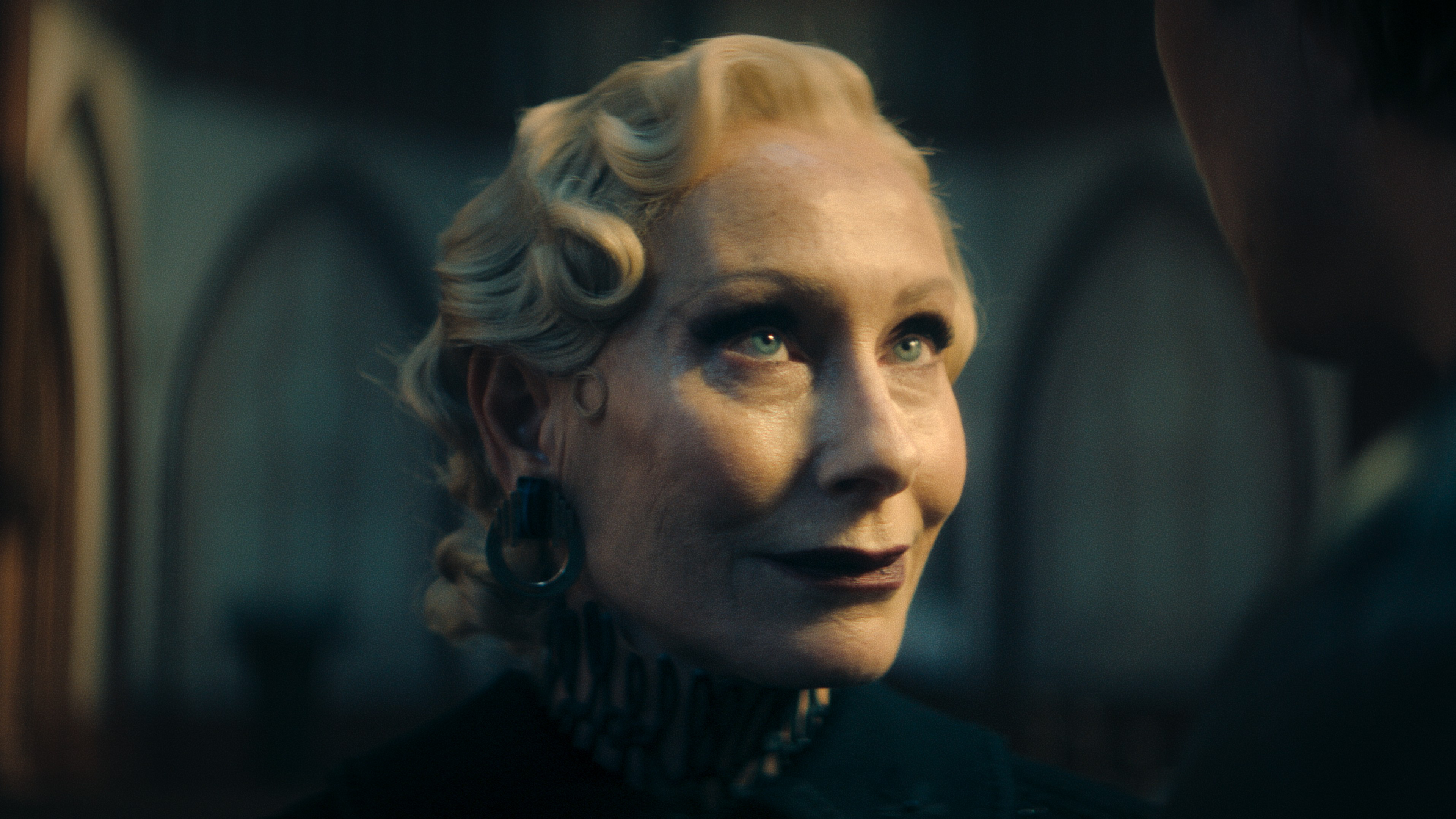 Pauline (2).png