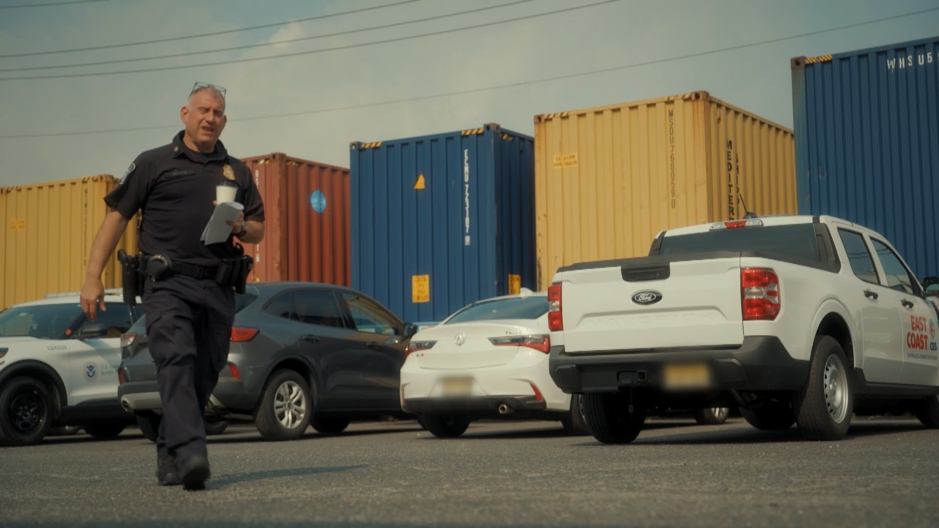 109_MaybachsAndMeds_ToCatchASmugglerContrabandCapture_HD_05.jpg