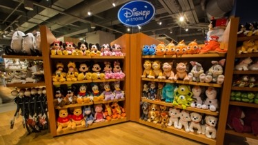 THE WALT DISNEY COMPANY FRANCE POURSUIT SON DÉVELOPPEMENT AVEC L’OUVERTURE DE TROIS NOUVELLES CONCESSIONS DISNEY STORE AUX GALERIES LAFAYETTE DE MARSEILLE, STRASBOURG ET ROSNY-SOUS-BOIS