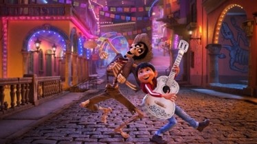 EN AVANT MAESTRO A  KIDEXPO : L’OCCASION DE DECOUVRIR L’UNIVERS DE COCO LE NOUVEAU FILM D’ANIMATION DISNEY.PIXAR DE NOËL