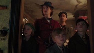 Le retour de Mary Poppins : A l'occasion de la sortie du film aujourd'hui au cinéma, découvrez un reportage sur Topsy la cousine de Mary Poppins !