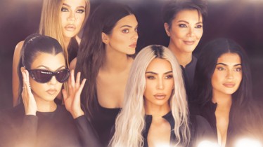 Découvrez la bande-annonce et l’affiche de la saison 3 de la série originale « LES KARDASHIAN » qui sera disponible en exclusivité sur Disney+ à partir du 25 mai