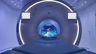 PHILIPS ET DISNEY S’ASSOCIENT POUR REDUIRE L’ANXIETE DES ENFANTS LORS DES EXAMENS IRM