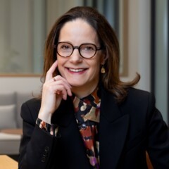 Coralie Savin