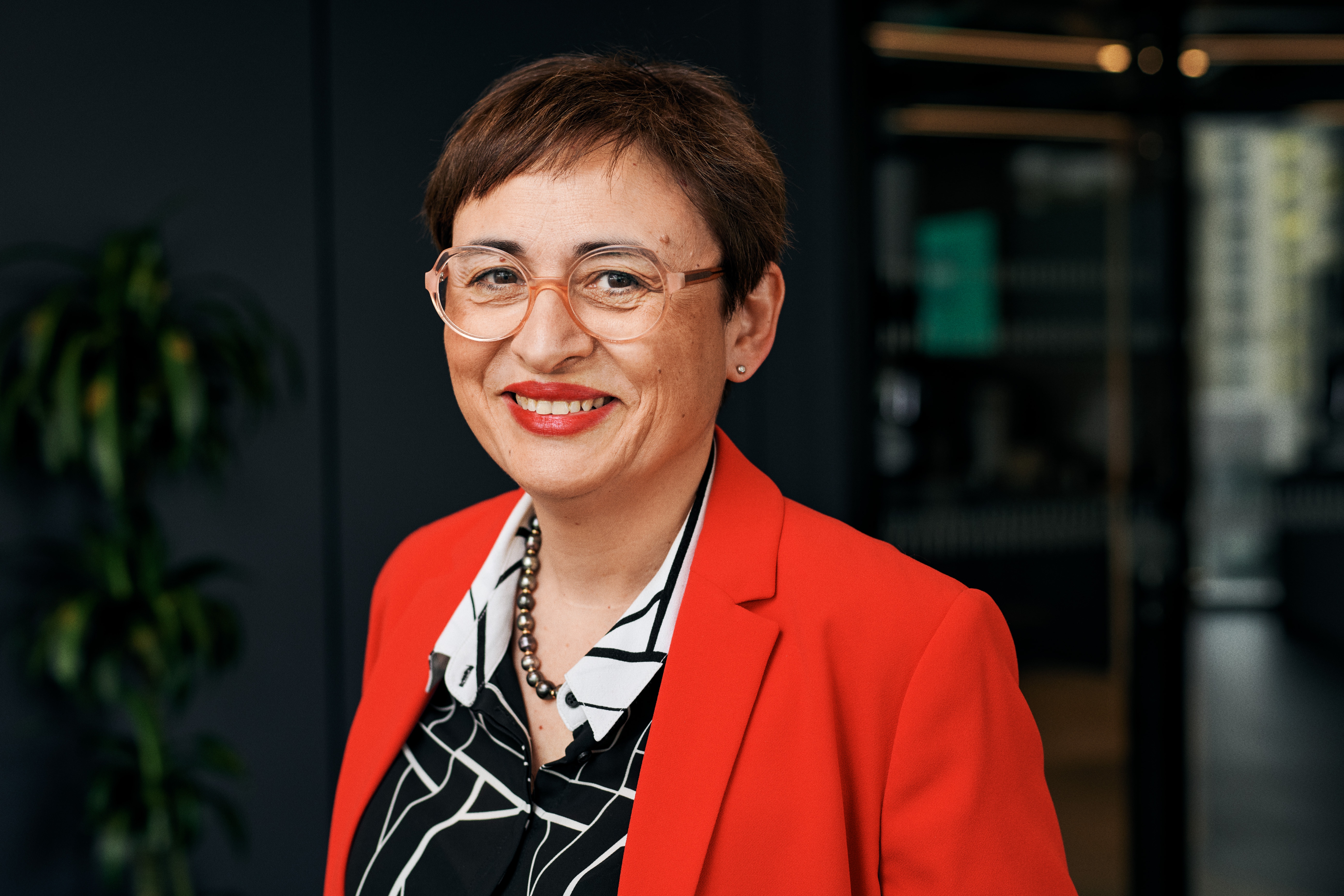 Portrait Nathalie Charles - ©Antoine Doyen.JPG - image de presse, provenance Gecina - copyright Gecina
