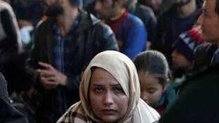 Célébrons le courage et l’engagement des filles et femmes réfugiées face à la pandémie