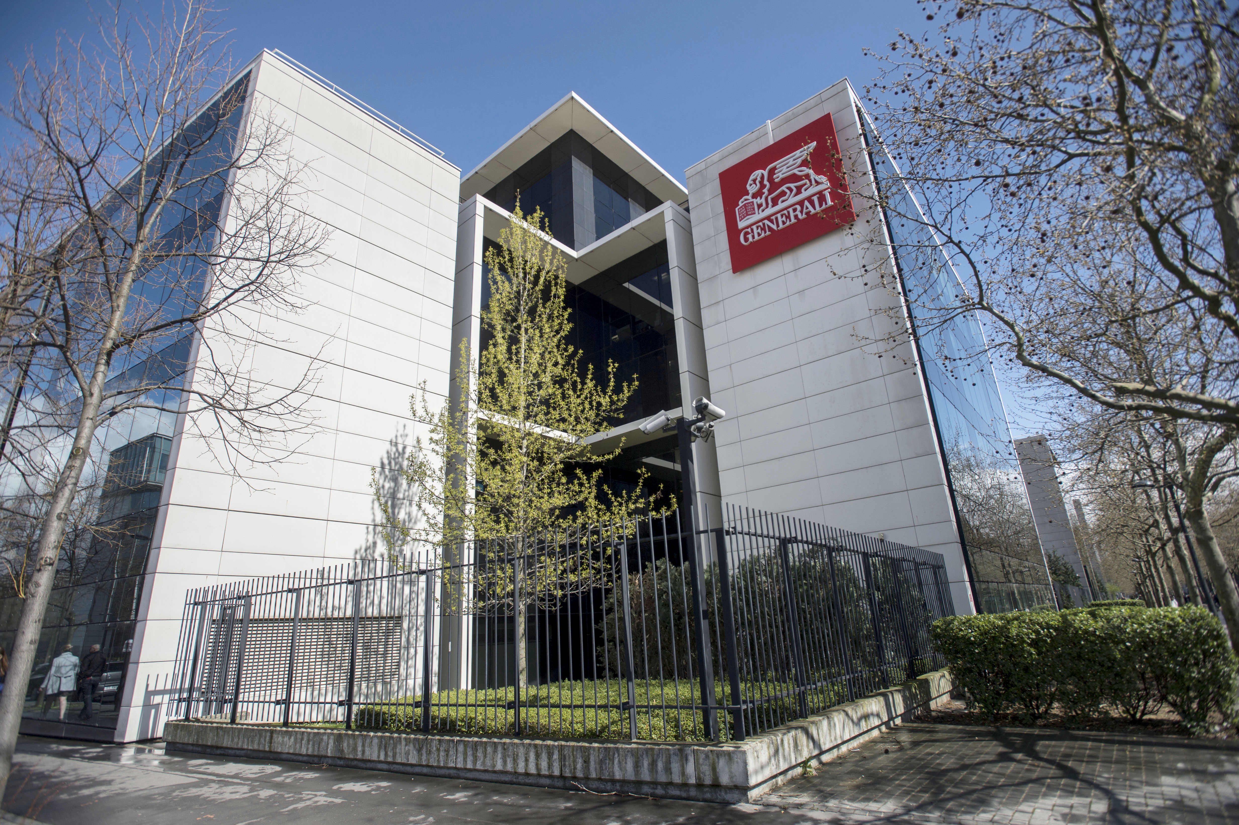 Siège_à_Saint_Denis.jpg