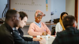 The Human Safety Net France s’engage auprès de l’UNHCR à accompagner 210 femmes réfugiées vers l’emploi et l’entrepreneuriat en 2026