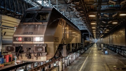 The longest railway maintenance building in the world
