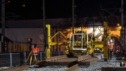 An exceptional 24-hours long worksite: replacement of 220m of tracks at the Tunnel portal