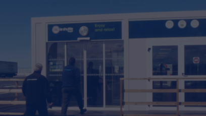 Eurotunnel Le Shuttle Freight : Le Truck Village a accueilli plus de 50 000 chauffeurs routiers, depuis son ouverture en pleine pandémie