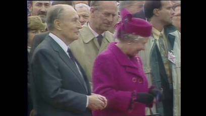 07 – Embarquement de véhicules sur des Navettes d’Eurotunnel – 6 mai 1994, terminal d’Eurotunnel à Coquelles, 12h50 (heure locale)