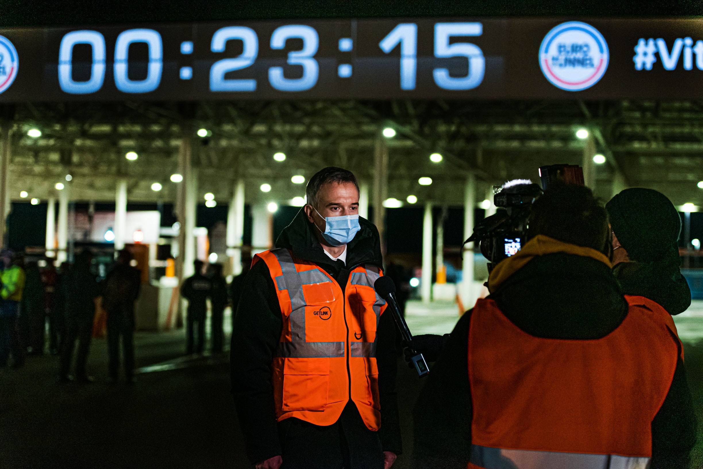 Brexit event: Yann Leriche alongside the teams at the Coquelles terminal during the night of New Year's Eve