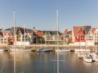 deauville résidence Pierre & Vacances premium 5* en bord de mer.png