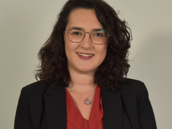 Deborah LEVY-1.png