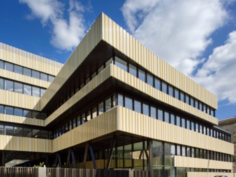 La Francaise Real Estate Managers loue IPSO FACTO (Montrouge 92) à la Croix-Rouge française