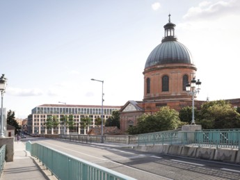 La Française Real Estate Managers (REM) acquiert auprès de Kaufman & Broad une résidence de tourisme Adagio 4* à Toulouse (31)