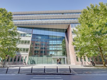 La Française Real Estate Managers (REM) acquiert auprès d’AG2R LA MONDIALE un immeuble de bureaux rue de Valmy à Montreuil (93)