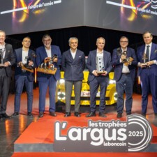 Equipe Renault Group qui remporte 5 trophées.jpg