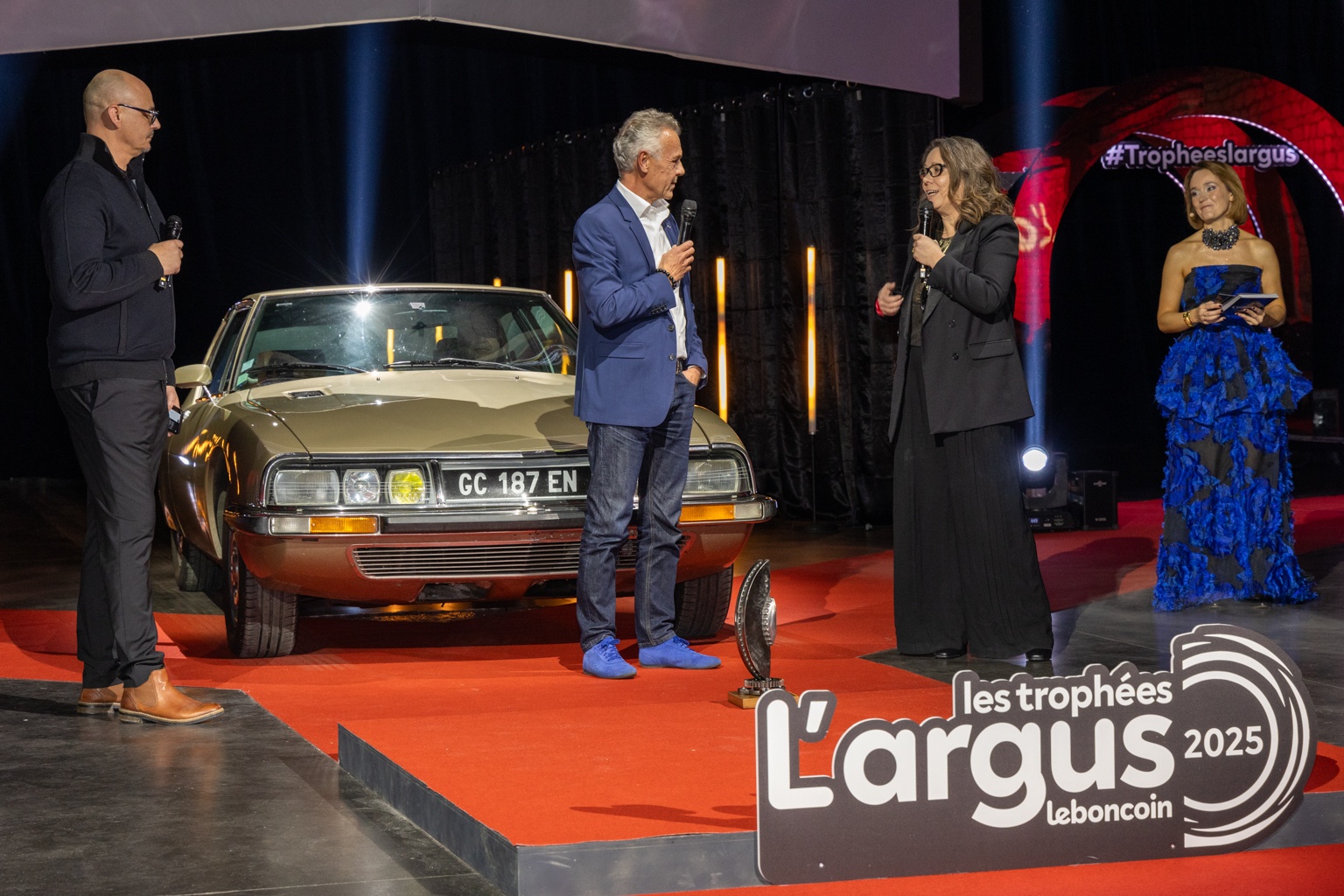 Prix Spécial du Jury_la DS SM Tribute.jpg