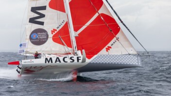 [PHOTO] L'IMOCA MACSF prêt à rejoindre Le Havre