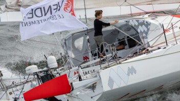 [PHOTO] Isabelle Joschke au départ de la Vendée Arctique 2022