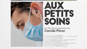 [PHOTO] Affiche film Aux Petits Soins