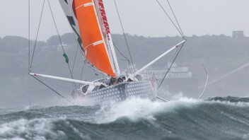 [PHOTO] L'IMOCA MACSF au départ de la Rolex Fastnet Race 2023