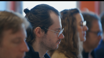 [PHOTO] Exercice pratique - extrait du documentaire "Soignants à coeur ouvert"