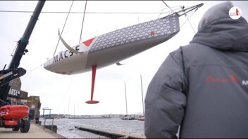 [VIDEO] Mise à l'eau de l'IMOCA MACSF