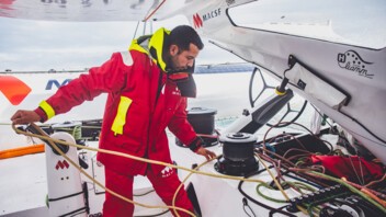 [PHOTO] Guirec en solitaire sur l'Ultim MACSF