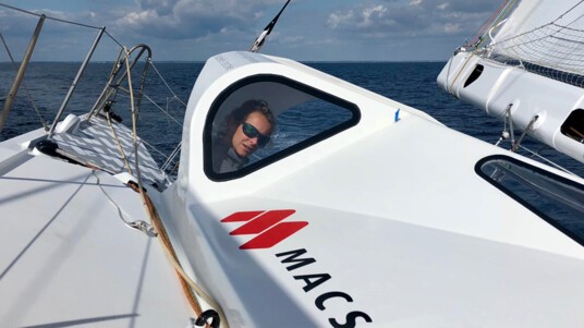 [PHOTO] IMOCA MACSF -Nouvelle casquette de roof