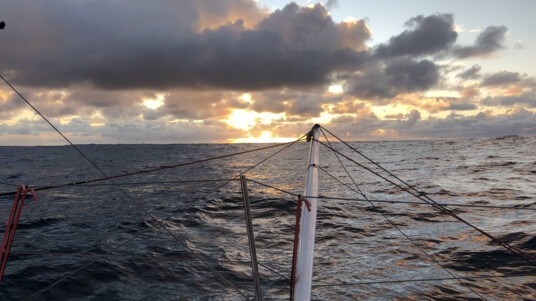 [PHOTO] A bord de MACSF sur le Vendée Globe 2020
