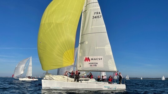 [PHOTO] L'équipage MACSF lors du Spi Ouest France 2021