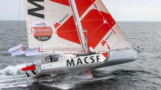 [PHOTO] L'IMOCA MACSF au départ de la Vendée Arctique 2022