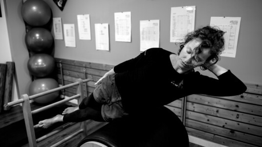 [PHOTO] Isabelle Joschke adepte du Pilates