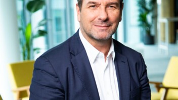 Dr Thierry Houselstein