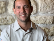 Guirec Soudée se lance à l'assaut du record du tour du monde à l'envers